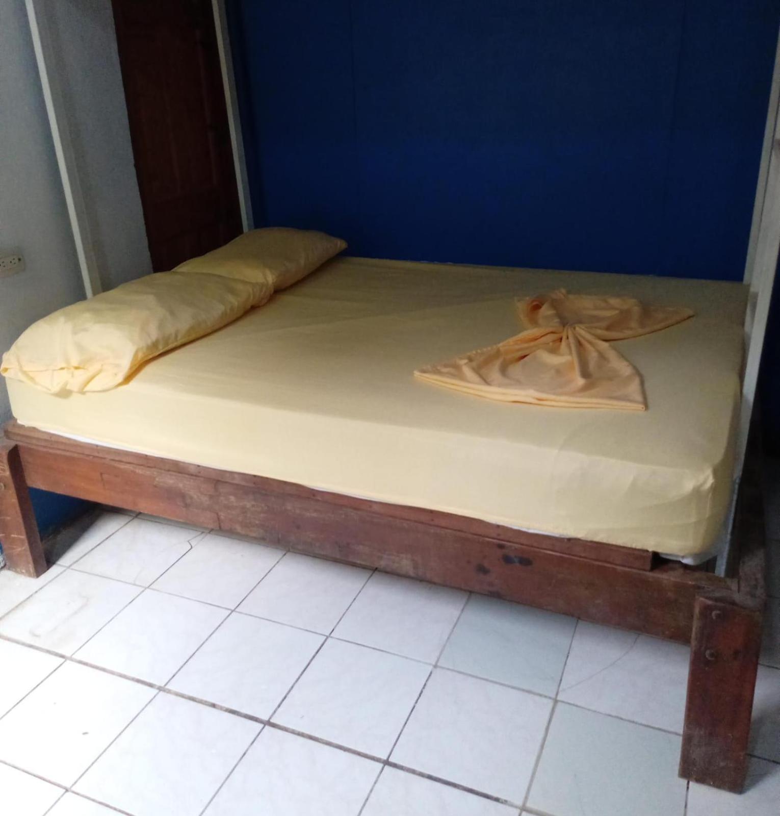 Luminosa Montezuma Hostel Phòng bức ảnh